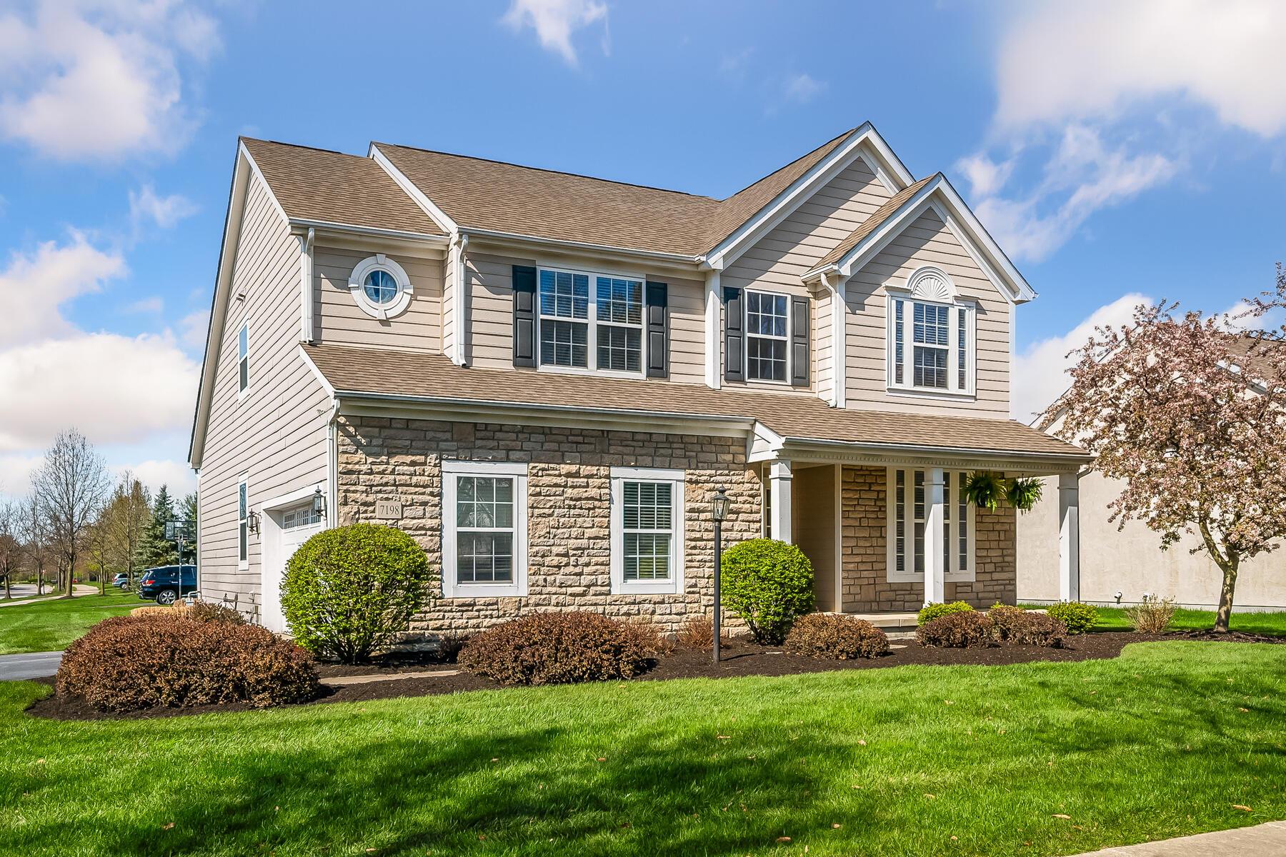 7198 Springview Lane Dublin, OH 43016 - Photo 2 of 38 1-web-or-mls-7198 Springview Ln-101