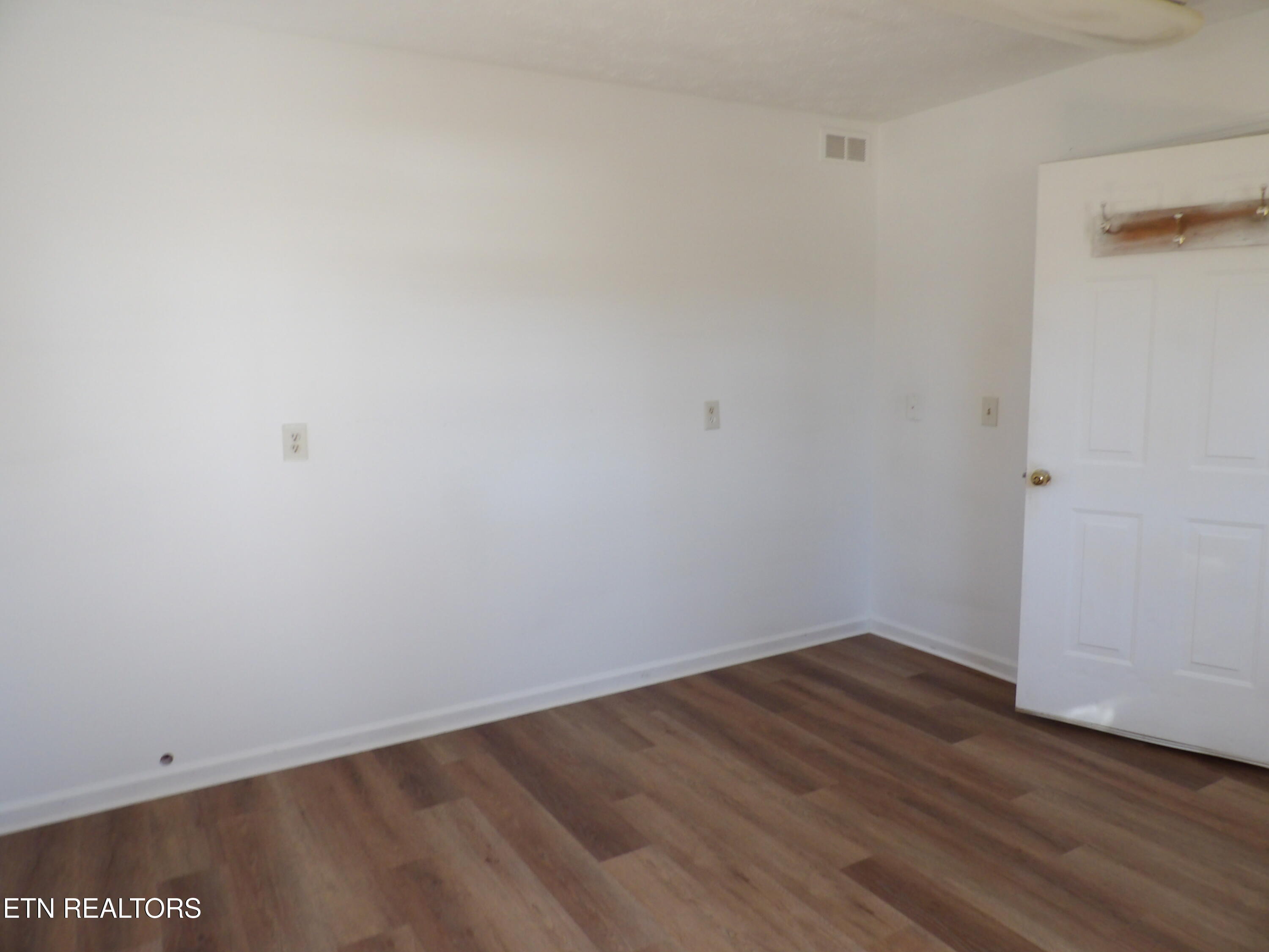 2162 Ona Road Crossville, TN 38572 - Photo 22 of 37 100_0413