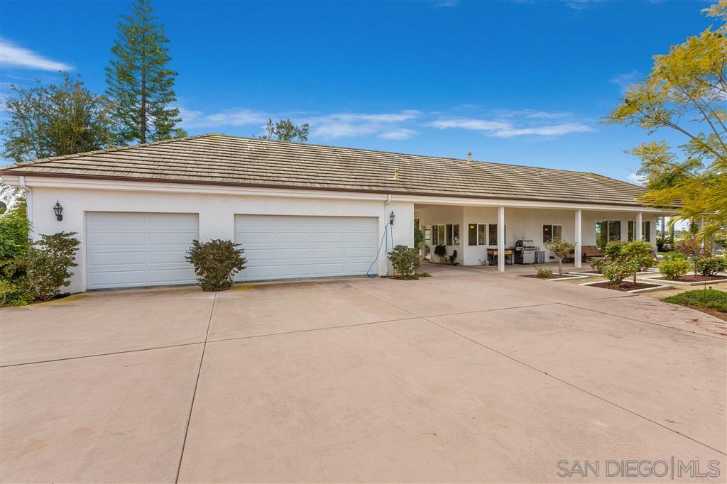 3154 Reche Road Fallbrook, CA 92028 - Photo 17 of 21