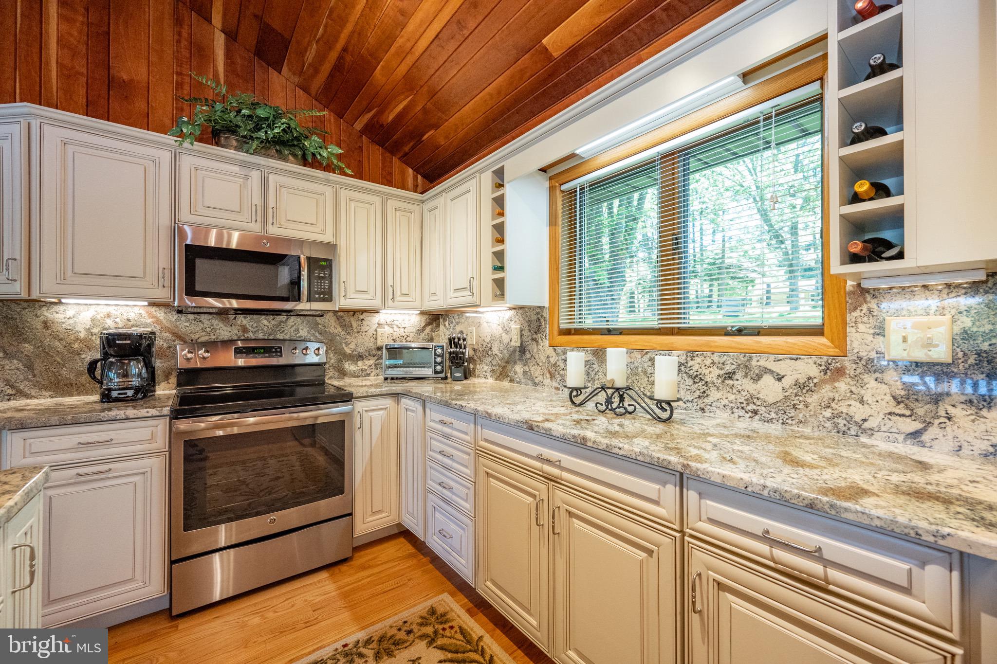 450 Pritts Road Swanton, MD 21561 - Photo 10 of 44