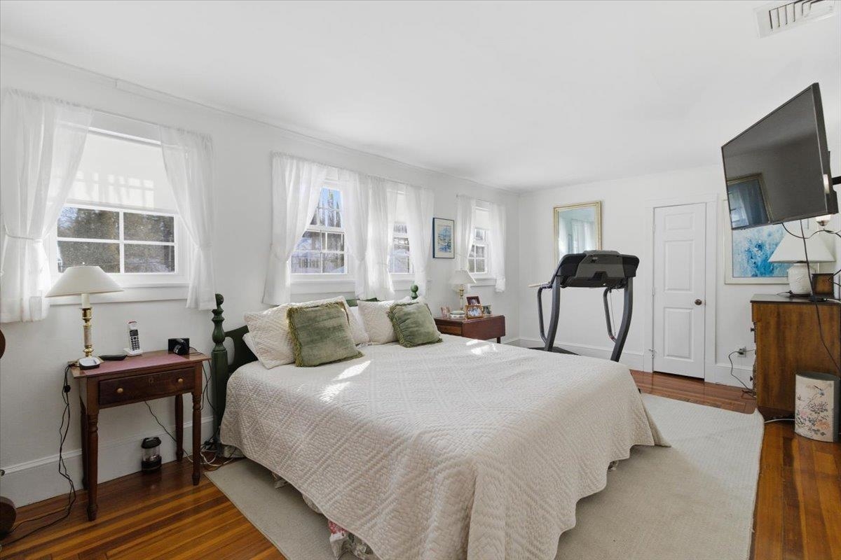 231 Washington Avenue Bennington, VT 05201 - Photo 18 of 29