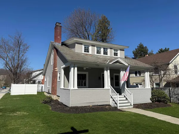 $395,000 | 231 Washington Avenue, Bennington, VT 05201