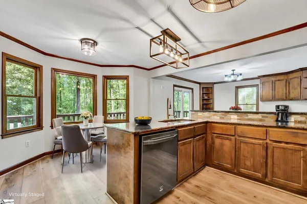 $679,000 | 105 Summer Creek Court, Greer, SC 29650