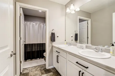 $684,999 | 22521 East Radcliff Drive, Aurora, CO 80015