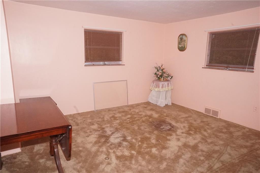 276 Crisswell Road Butler, PA 16002 - Photo 6 of 25