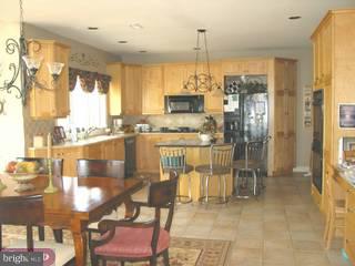 110 Windermere Drive Blue Bell, PA 19422 - Photo 3 of 6