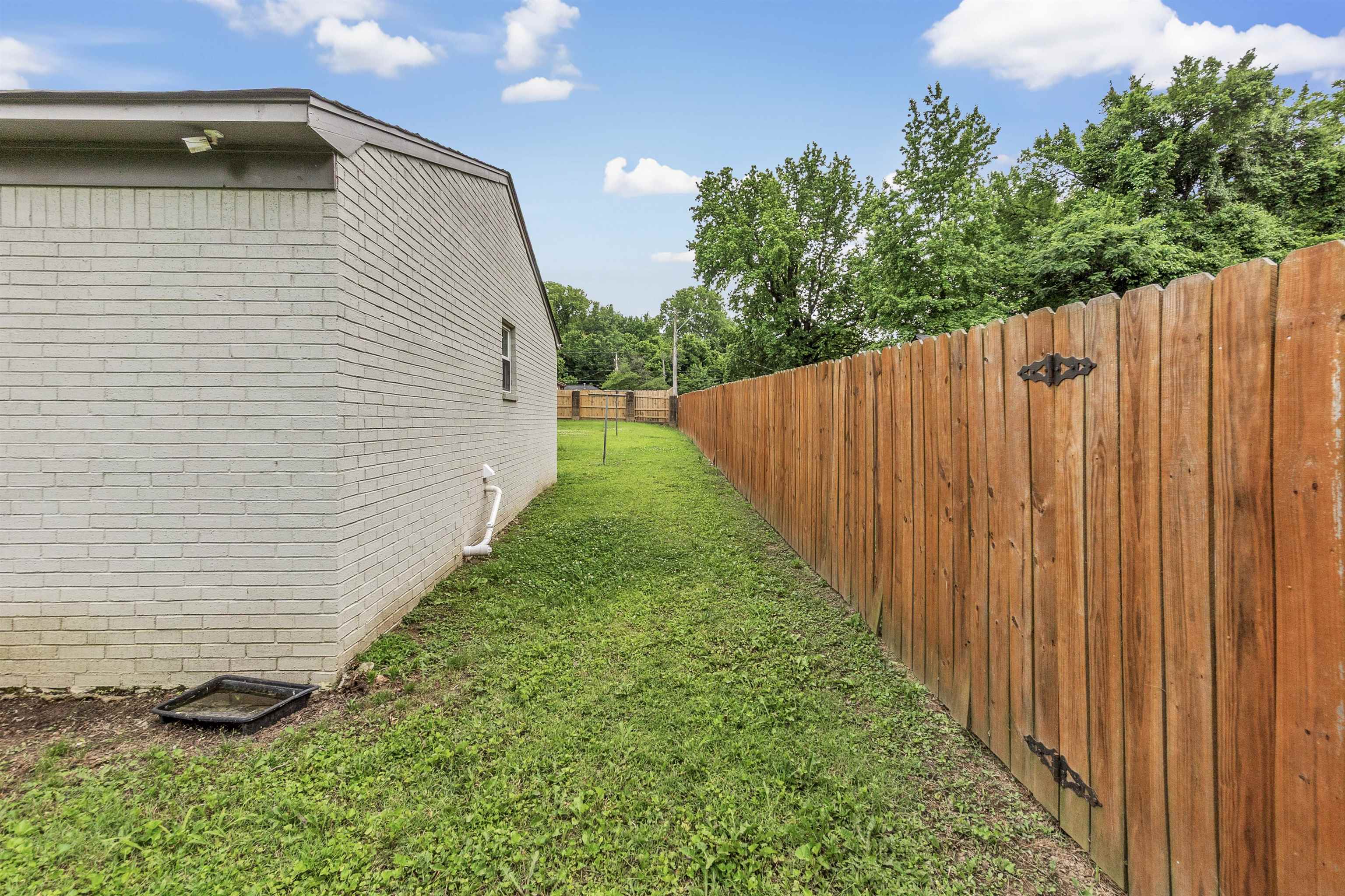 3029 Andy Road Memphis, TN 38109 - Photo 21 of 21 View of yard