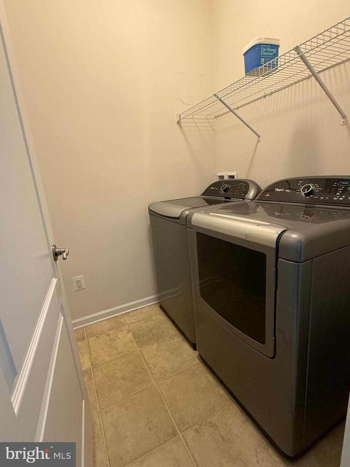 7476 Riding Meadow Way Manassas, VA 20111 - Photo 21 of 28 Laundry