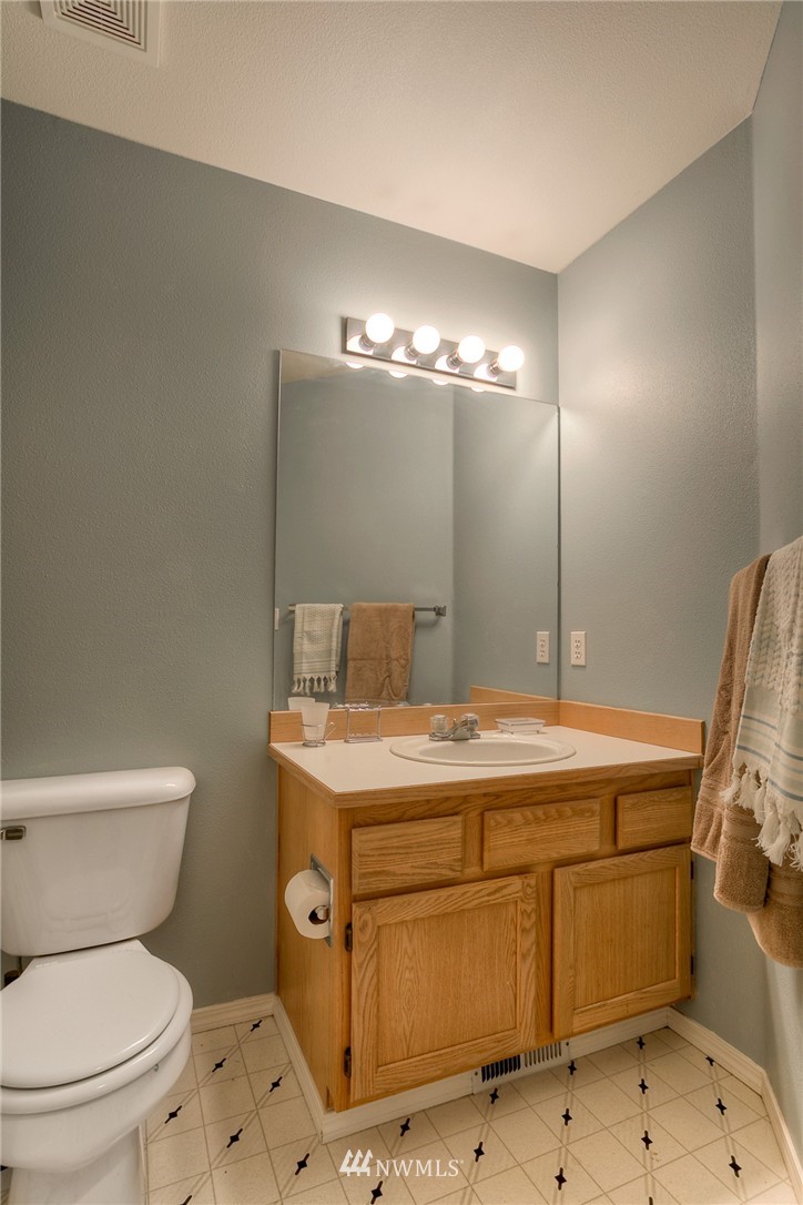 10266 Southeast 185th Place Renton, WA 98055 - Photo 18 of 23