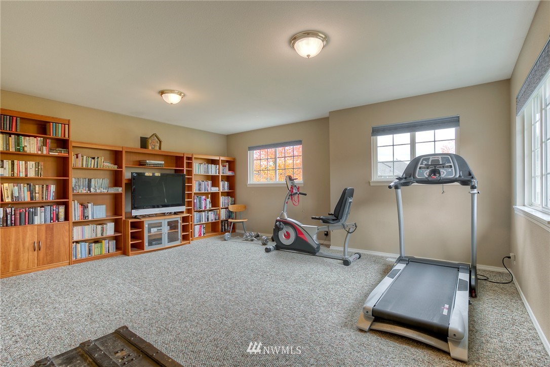 10266 Southeast 185th Place Renton, WA 98055 - Photo 19 of 23