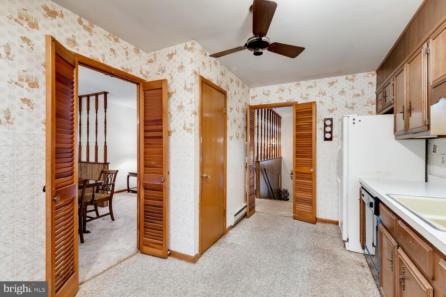 2415 Sunset Farm Road Ellicott City, MD 21042 - Photo 8 of 32