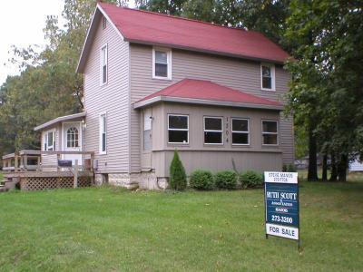 1304 8th Street Three Rivers, MI 49093 - Photo 1 of 13 Primary Photo