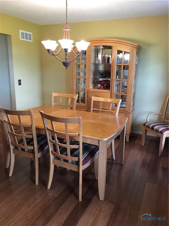 13808 Angola Road Swanton, OH 43558 - Photo 7 of 36 Formal Dining Room