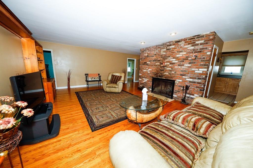 475 Stevens Road Swansea, MA 02777 - Photo 7 of 42 Gallery Image 7