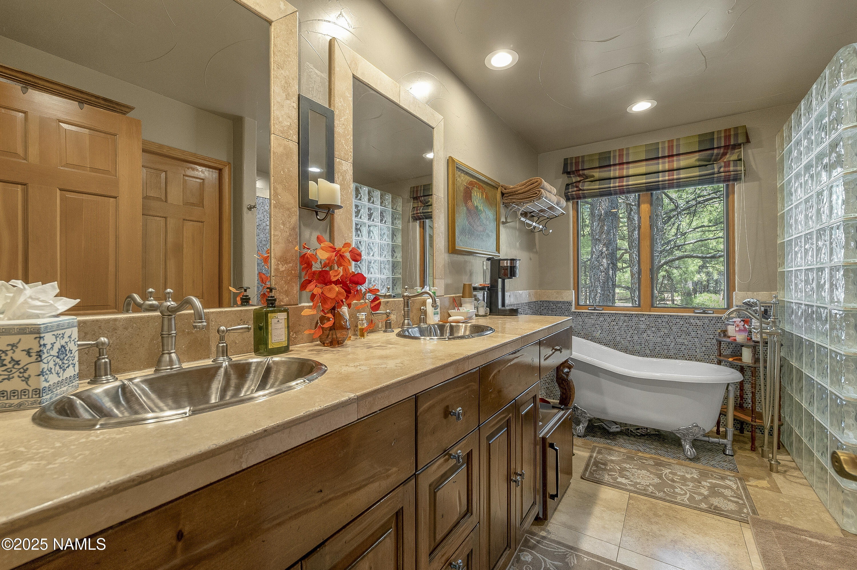 5962 Griffiths Spring Flagstaff, AZ 86005 - Photo 29 of 35 24
