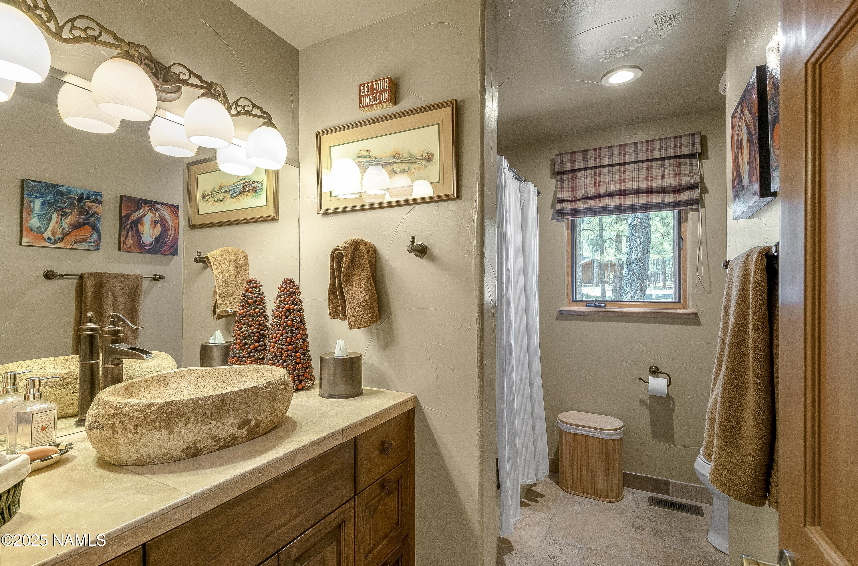 5962 Griffiths Spring Flagstaff, AZ 86005 - Photo 33 of 35 28