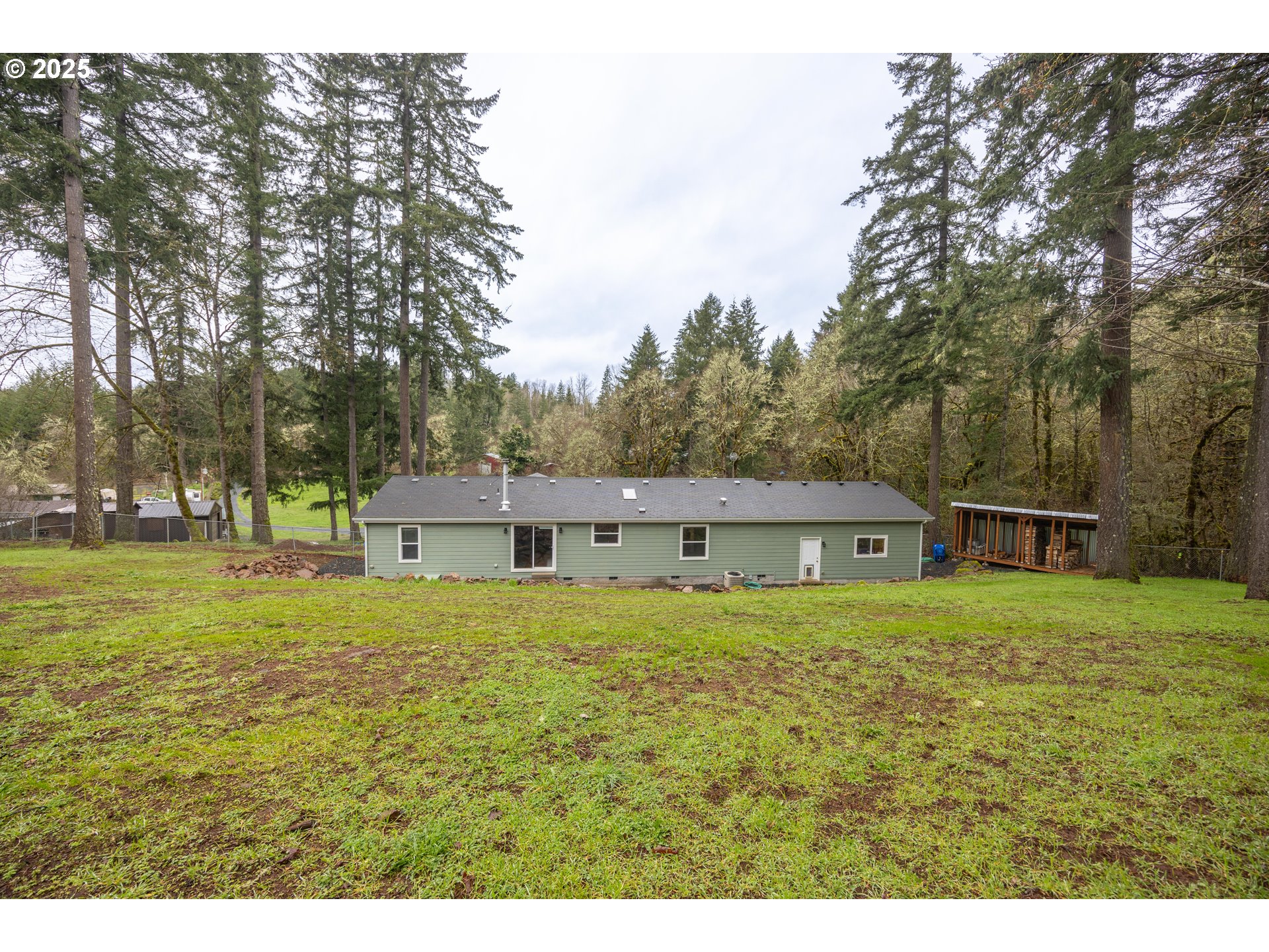 40088 Reuben Leigh Road Lowell, OR 97452 - Photo 29 of 36 Gallery Image 29