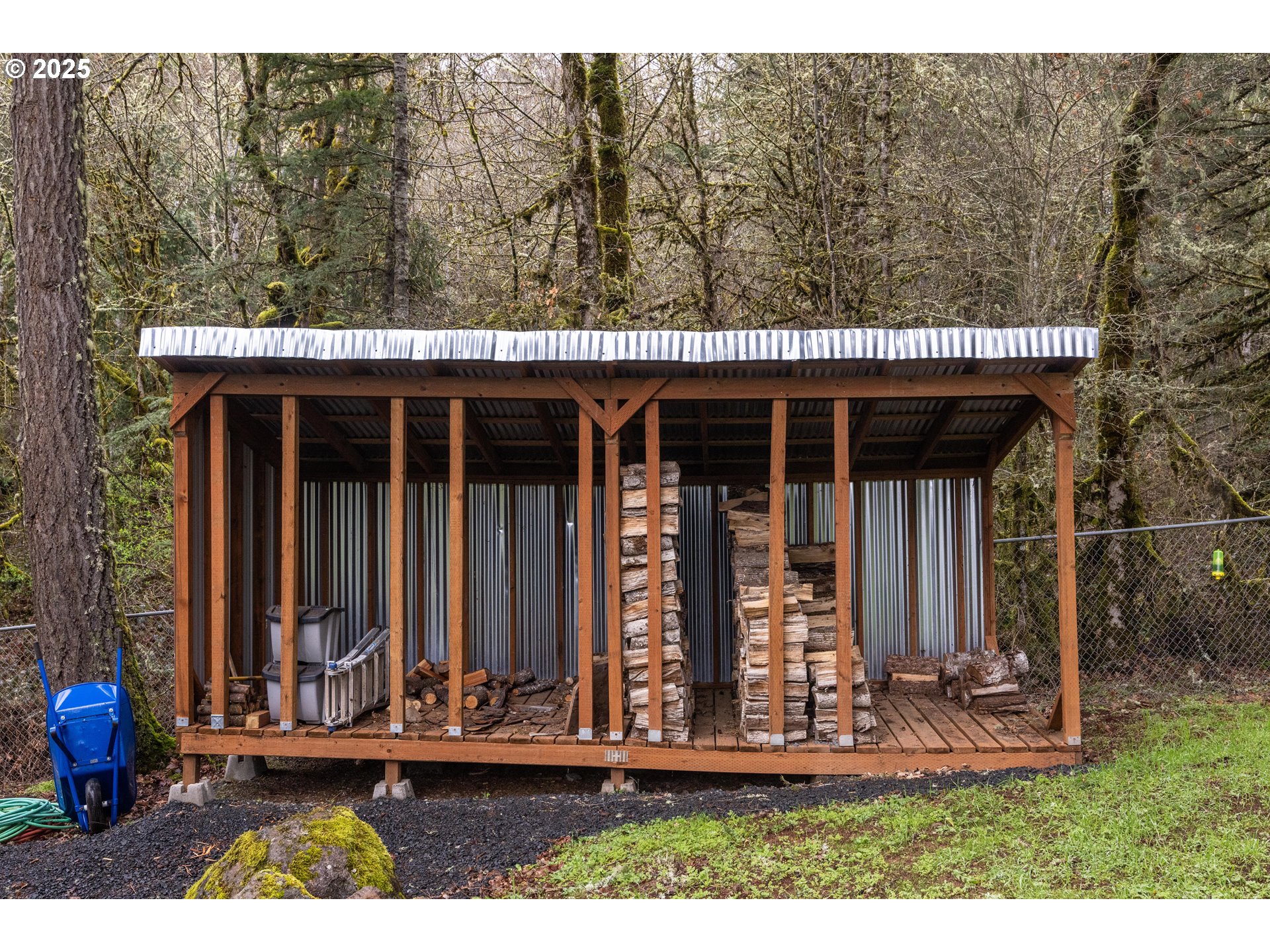 40088 Reuben Leigh Road Lowell, OR 97452 - Photo 33 of 36 Gallery Image 33