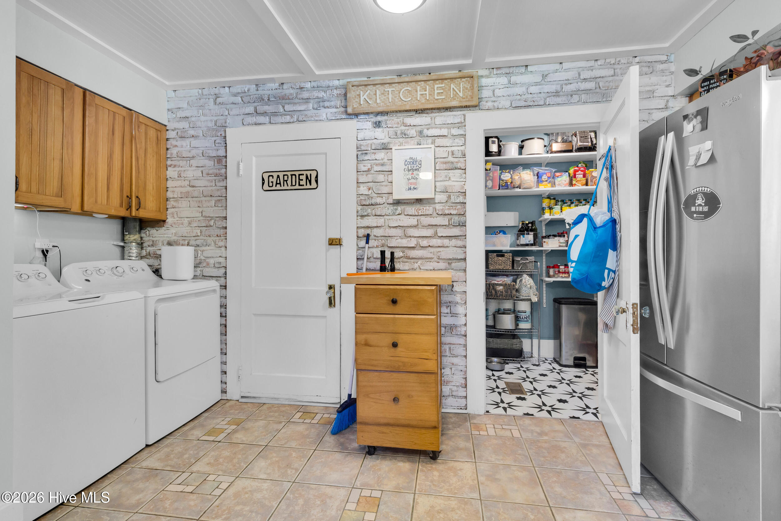 76 2nd Street Vandemere, NC 28587 - Photo 18 of 63 Laundry