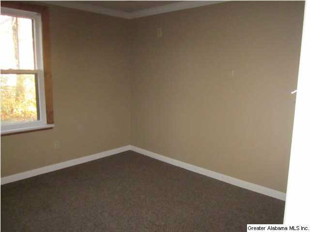 3780 Hilltop Road Southeast Bessemer, AL 35022 - Photo 8 of 27