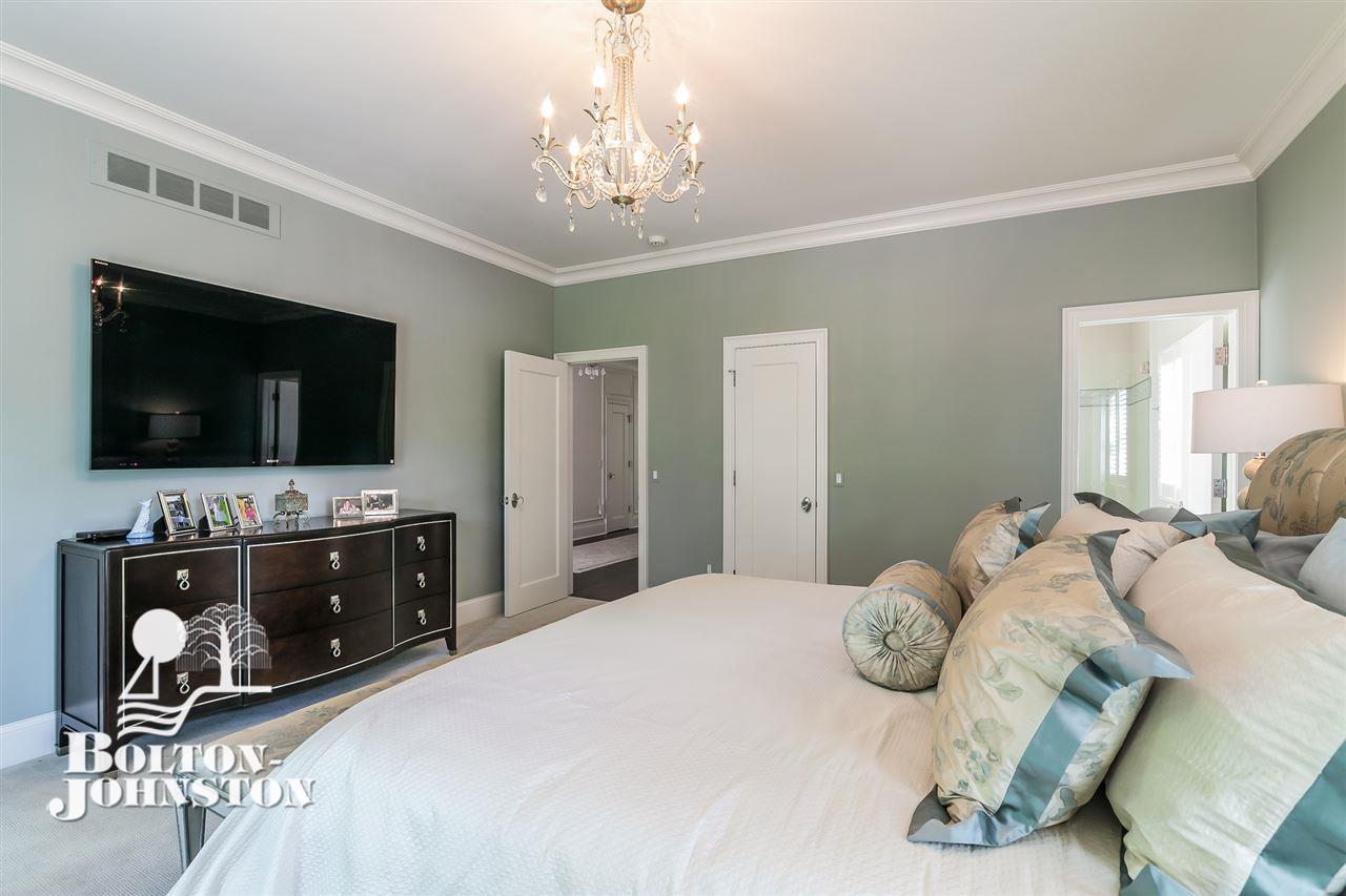 655 Lake Shore Road Grosse Pointe Shores, MI 48236 - Photo 49 of 86