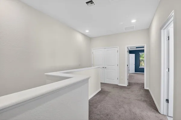 $3,000 | 2841 Troubadour Street, Palm Springs, FL 33406