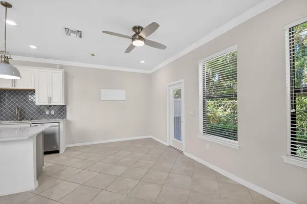 $3,000 | 2841 Troubadour Street, Palm Springs, FL 33406