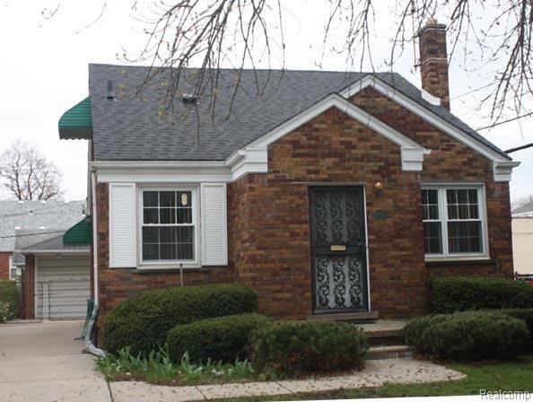 481 Touraine Road Grosse Pointe, MI 48236 - Photo 1 of 10 481Touraine.jpg
