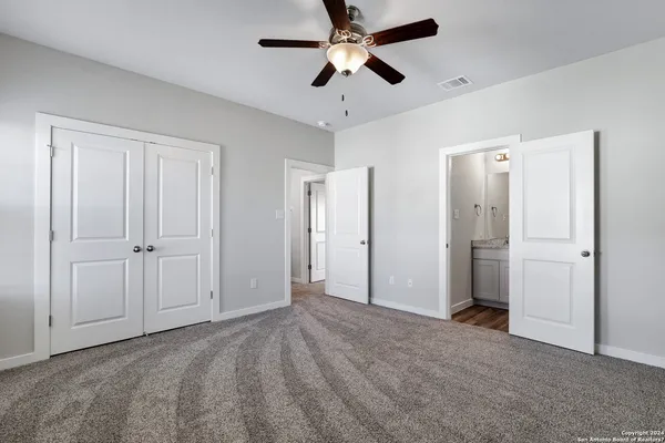 $2,095 | 614 Errol Street, Unit 101, San Antonio, TX 78216