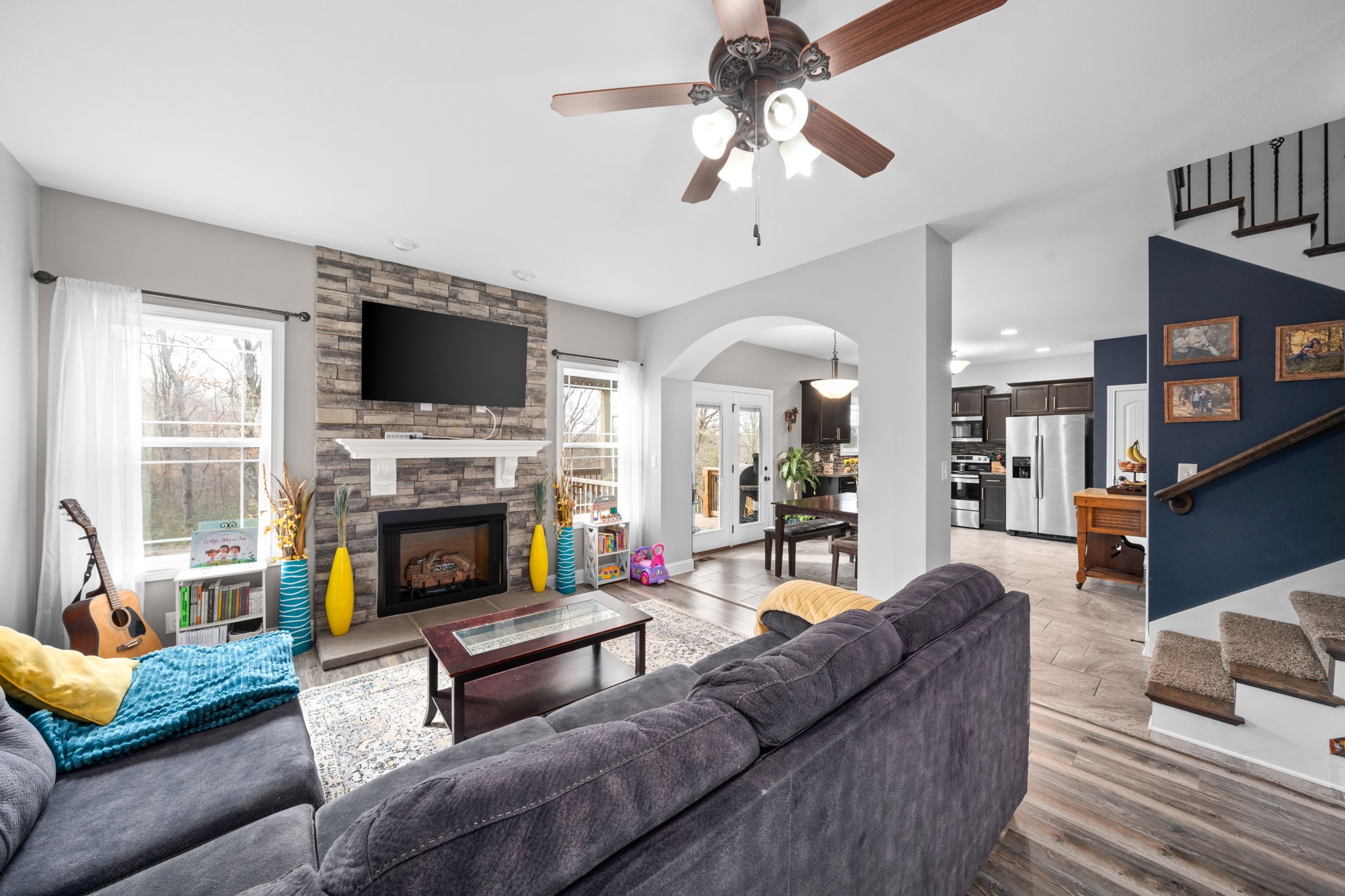 1823 Rains Road Clarksville, TN 37042 - Photo 4 of 21 Gallery Image 4