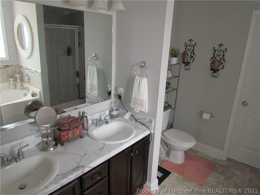 621 Lindsay Road Raeford, NC 28376 - Photo 13 of 33 Gallery Image 13