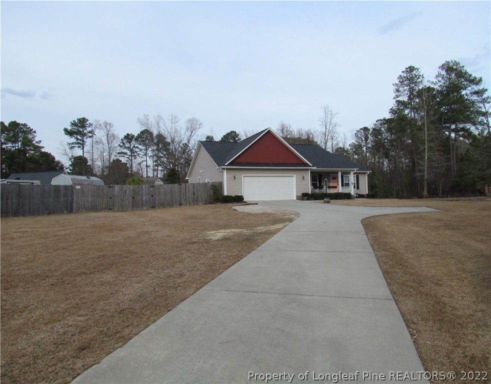 621 Lindsay Road Raeford, NC 28376 - Photo 4 of 33 Gallery Image 4