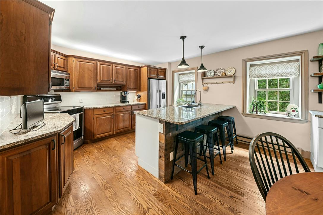 4925 Mill Road Emmaus, PA 18049 - Photo 9 of 32