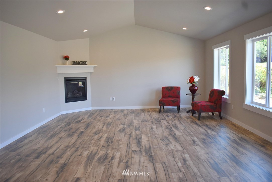 595 East Mountain View Road Camano Island, WA 98282 - Photo 2 of 14