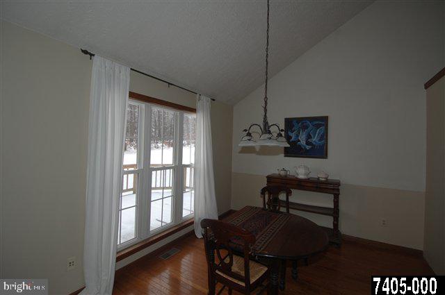 3762 Eagle Ridge Court Hanover, PA 17331 - Photo 2 of 13 Gallery Image 2