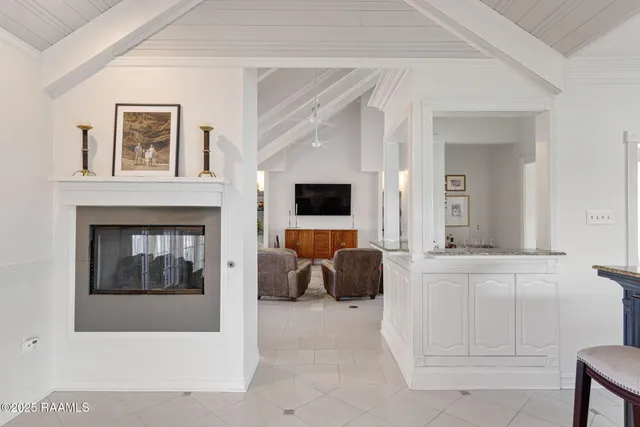 $700,000 | 206 Woodrich Lane, Lafayette, LA 70507