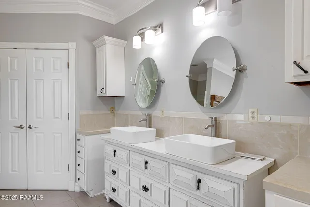 $700,000 | 206 Woodrich Lane, Lafayette, LA 70507