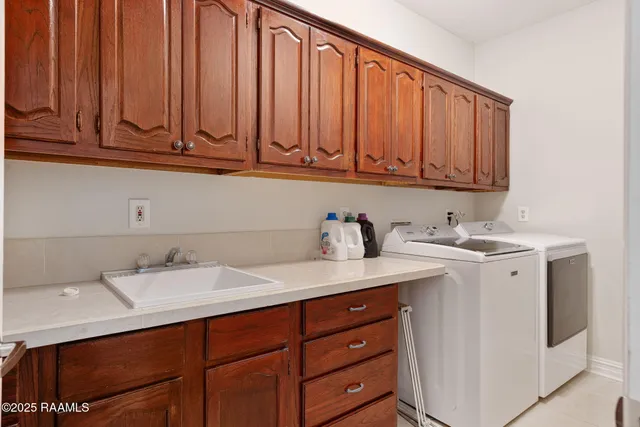 $700,000 | 206 Woodrich Lane, Lafayette, LA 70507