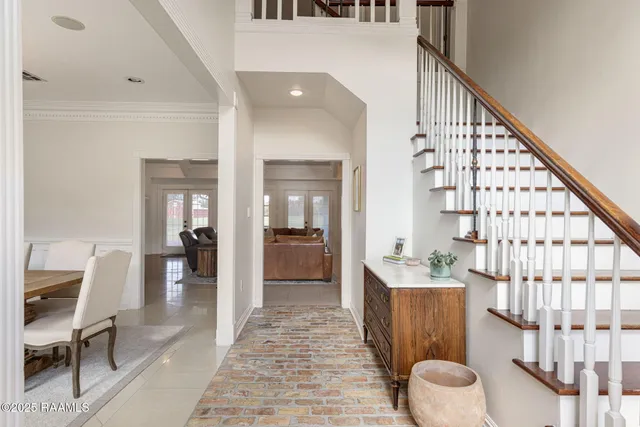 $700,000 | 206 Woodrich Lane, Lafayette, LA 70507