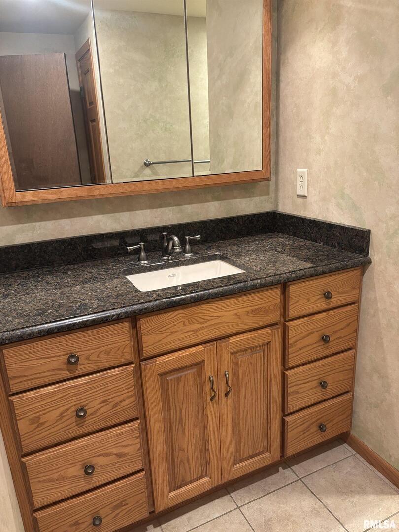 418 East Division Street Kewanee, IL 61443 - Photo 24 of 72