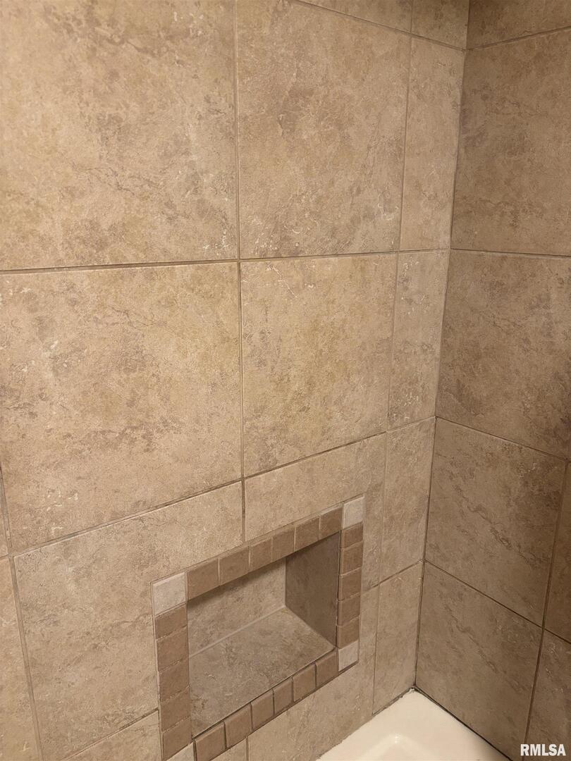 418 East Division Street Kewanee, IL 61443 - Photo 26 of 72