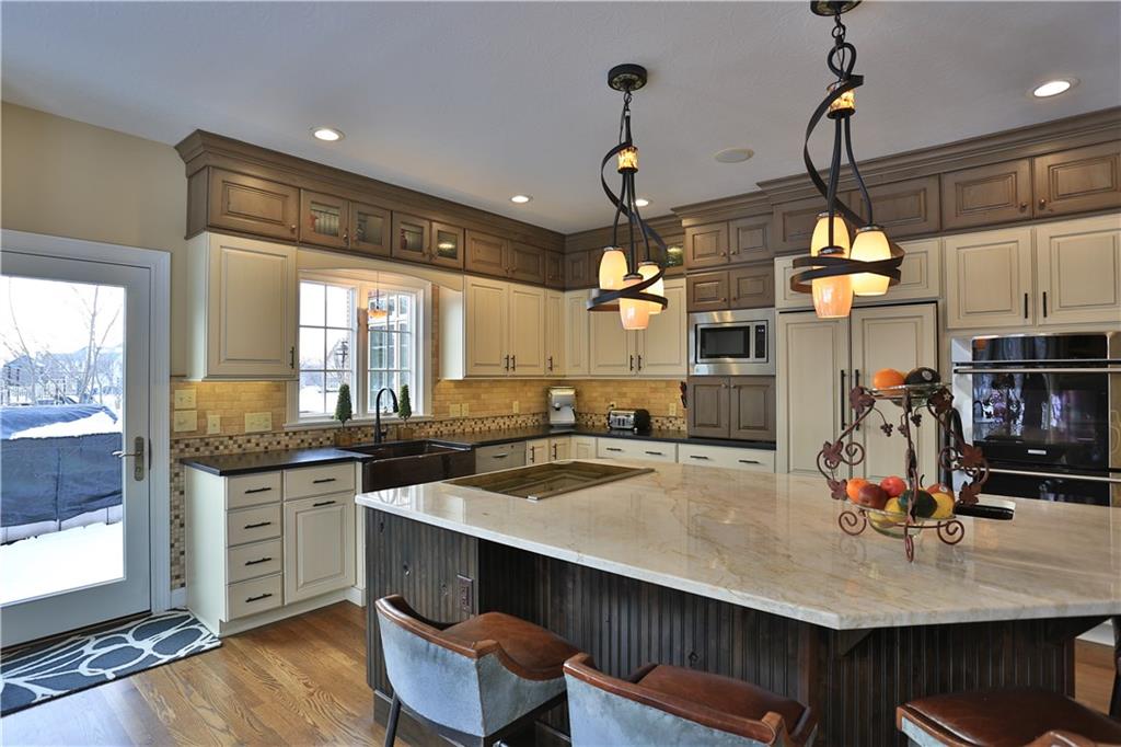 10208 Springstone Road McCordsville, IN 46055 - Photo 4 of 24