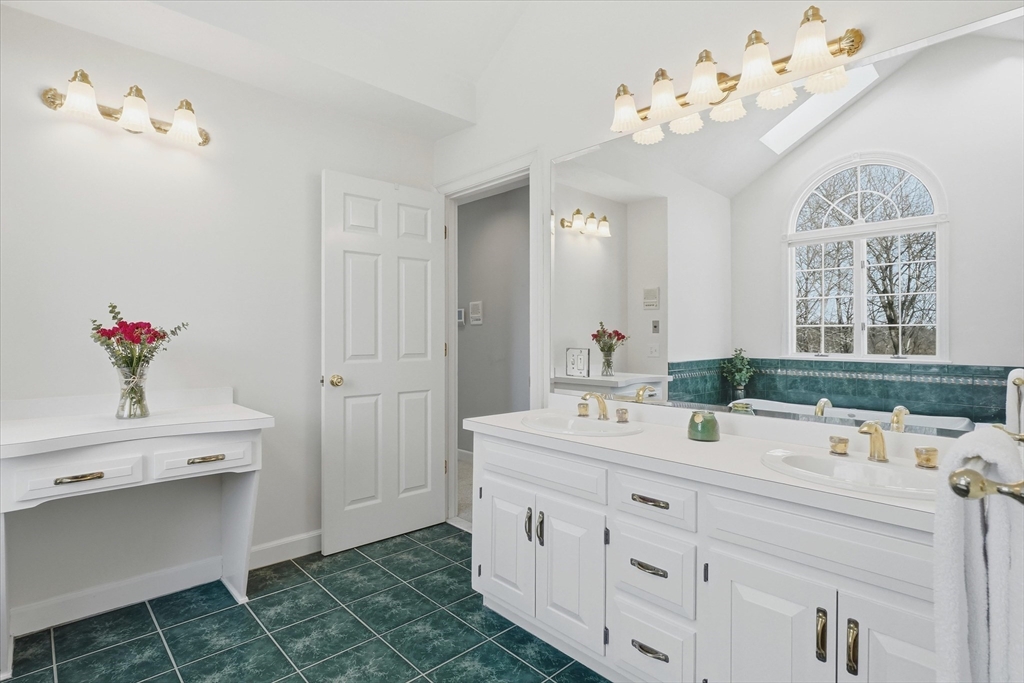 15 Jacob Amsden Road Westborough, MA 01581 - Photo 25 of 42