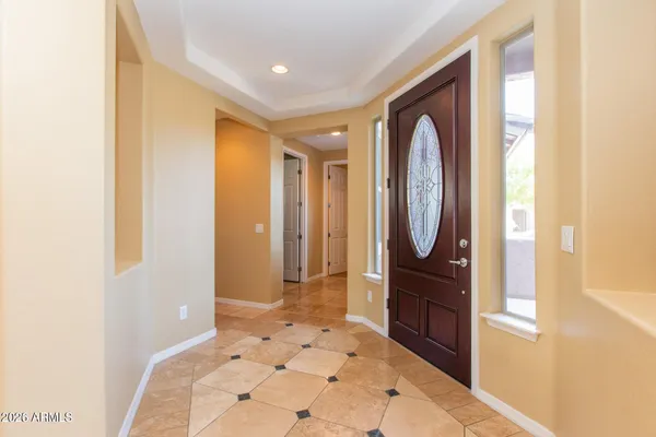 $999,999 | 747 East Charlevoix Avenue, Gilbert, AZ 85297