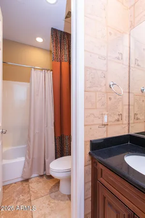 $999,999 | 747 East Charlevoix Avenue, Gilbert, AZ 85297