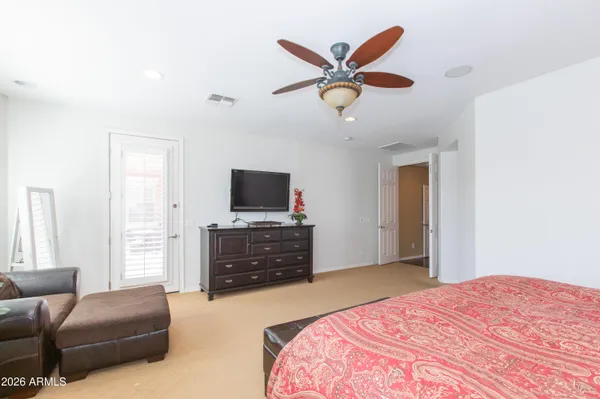 $999,999 | 747 East Charlevoix Avenue, Gilbert, AZ 85297