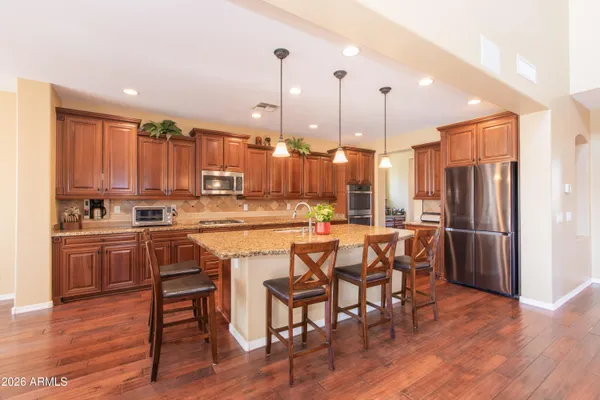 $999,999 | 747 East Charlevoix Avenue, Gilbert, AZ 85297