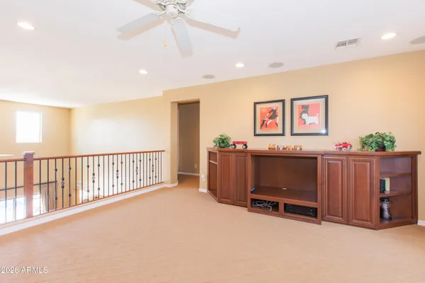 $999,999 | 747 East Charlevoix Avenue, Gilbert, AZ 85297