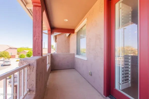 $999,999 | 747 East Charlevoix Avenue, Gilbert, AZ 85297