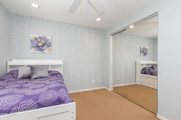 $999,999 | 747 East Charlevoix Avenue, Gilbert, AZ 85297